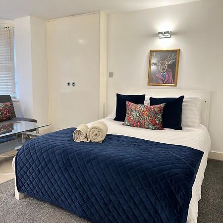 Opulent Oasis In Londonアパートメント エクステリア 写真